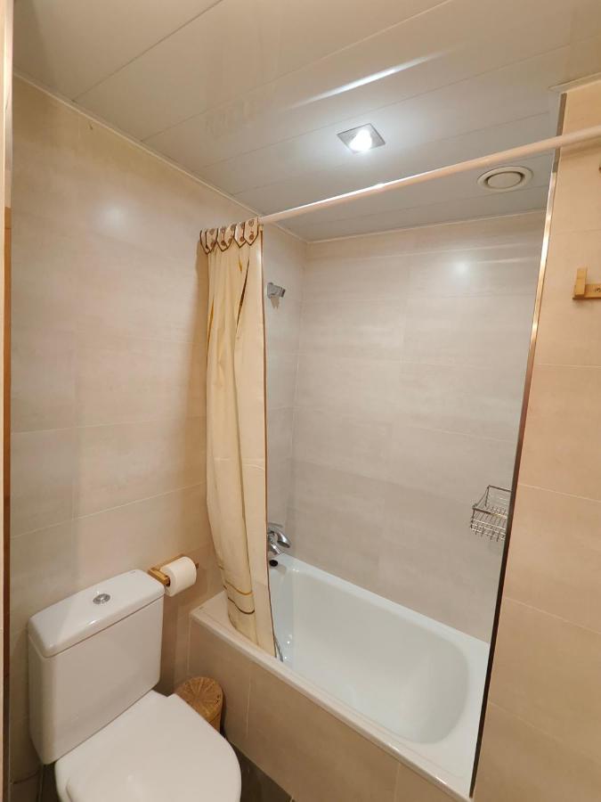 Family Apartment Forum Barcelona Eksteriør billede