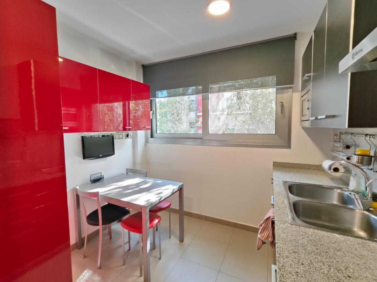 Family Apartment Forum Barcelona Eksteriør billede